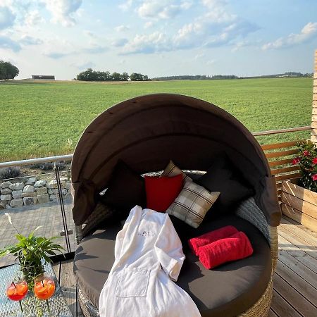 Chalet-Ferienwohnung Giebeltraum, 115 Qm, Wellness/Fitness/Sauna - Bergroedelhof Feilitzsch エクステリア 写真