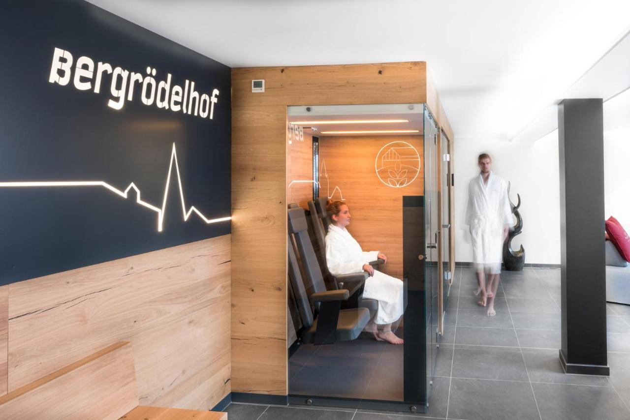 Chalet-Ferienwohnung Giebeltraum, 115 Qm, Wellness/Fitness/Sauna - Bergroedelhof Feilitzsch エクステリア 写真