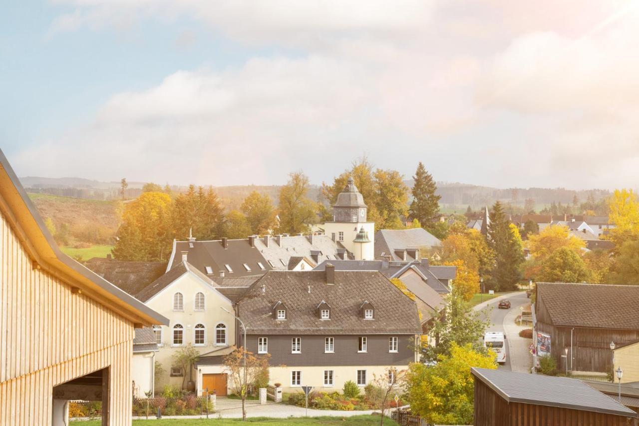 Chalet-Ferienwohnung Giebeltraum, 115 Qm, Wellness/Fitness/Sauna - Bergroedelhof Feilitzsch エクステリア 写真